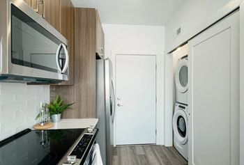 Gourmet kitchen